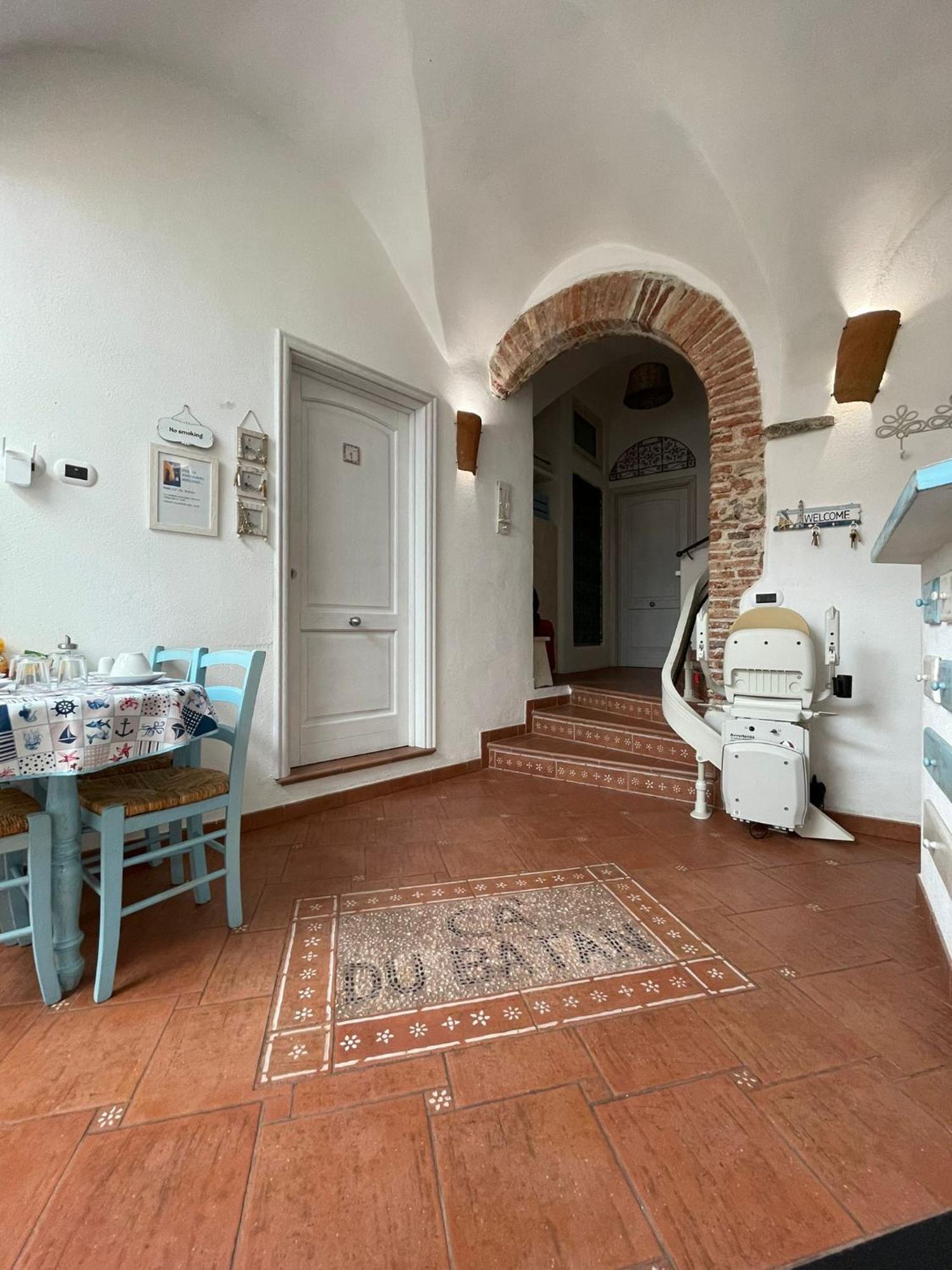 Ca' Du Batan Bed & Breakfast Spotorno Exterior photo